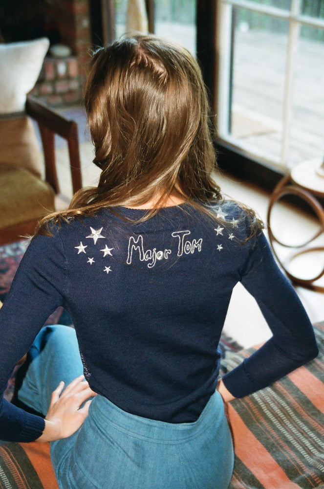 
                  
                    david bowie major tom sweater
                  
                