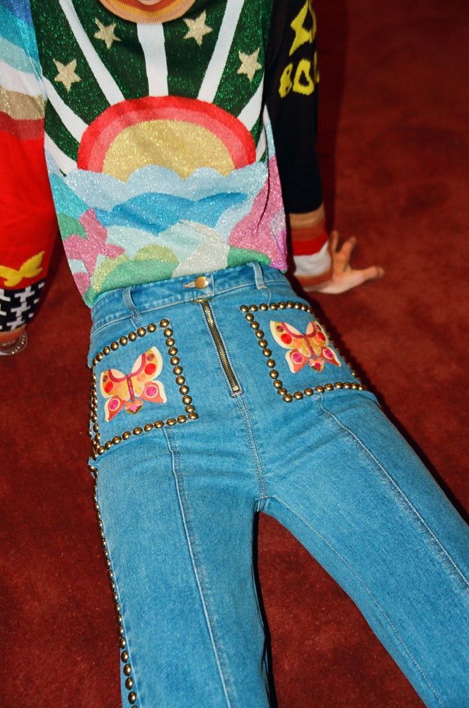 
                  
                    butterflies are free bells Filmore
                  
                