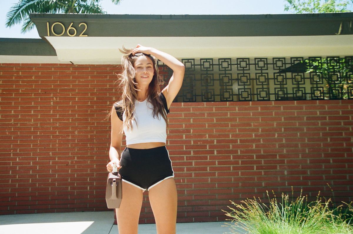 Roller Girl short in black