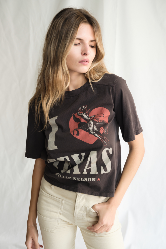 
                  
                    Willie Nelson I LOVE TEXAS Top
                  
                