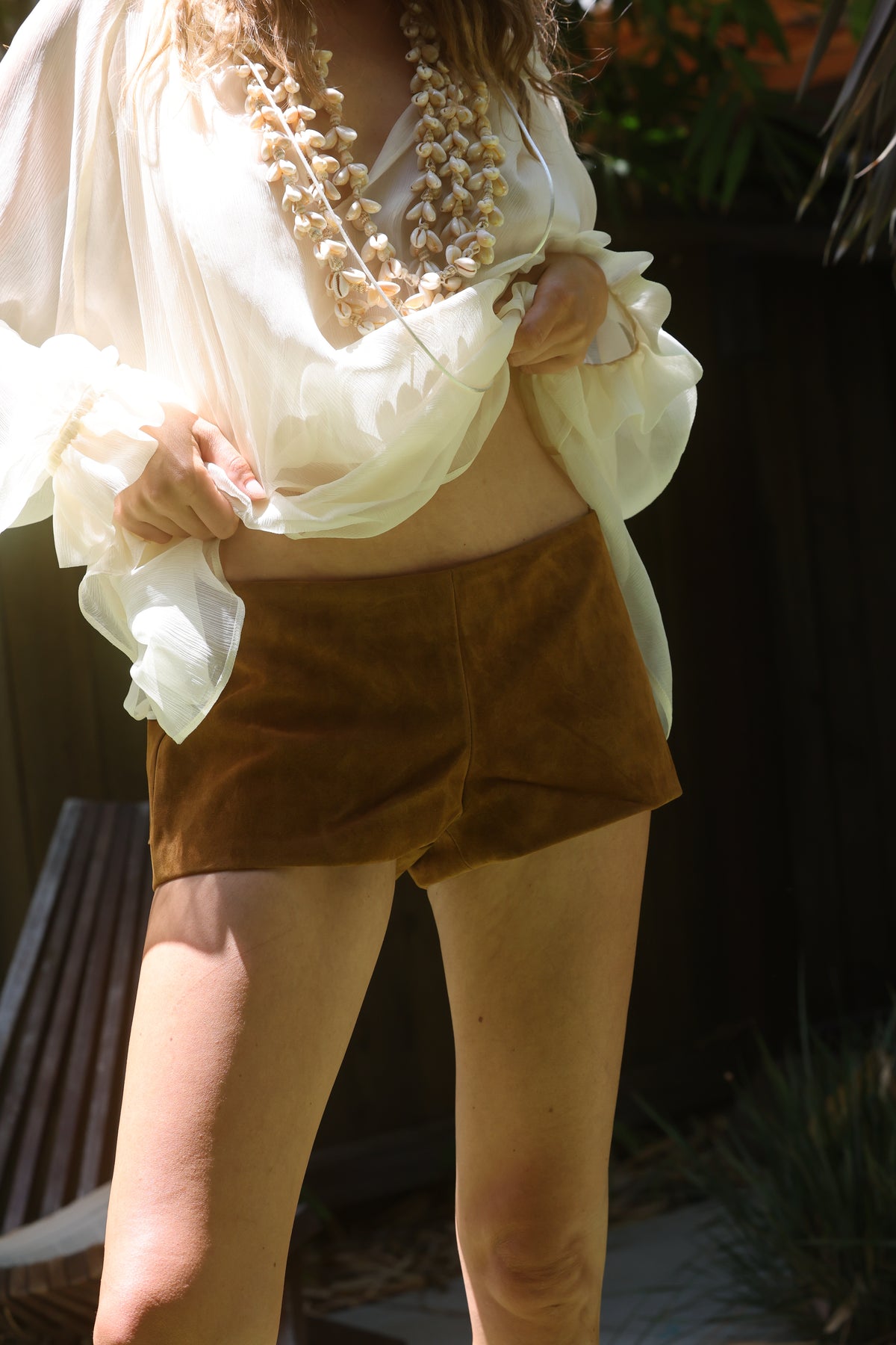Canyon hot short in peanut FINAL SALE