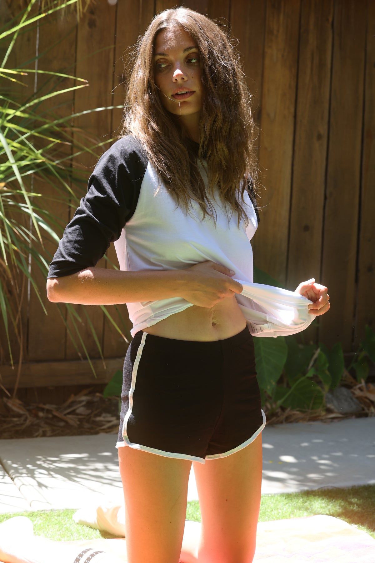Stoned Raglan in black