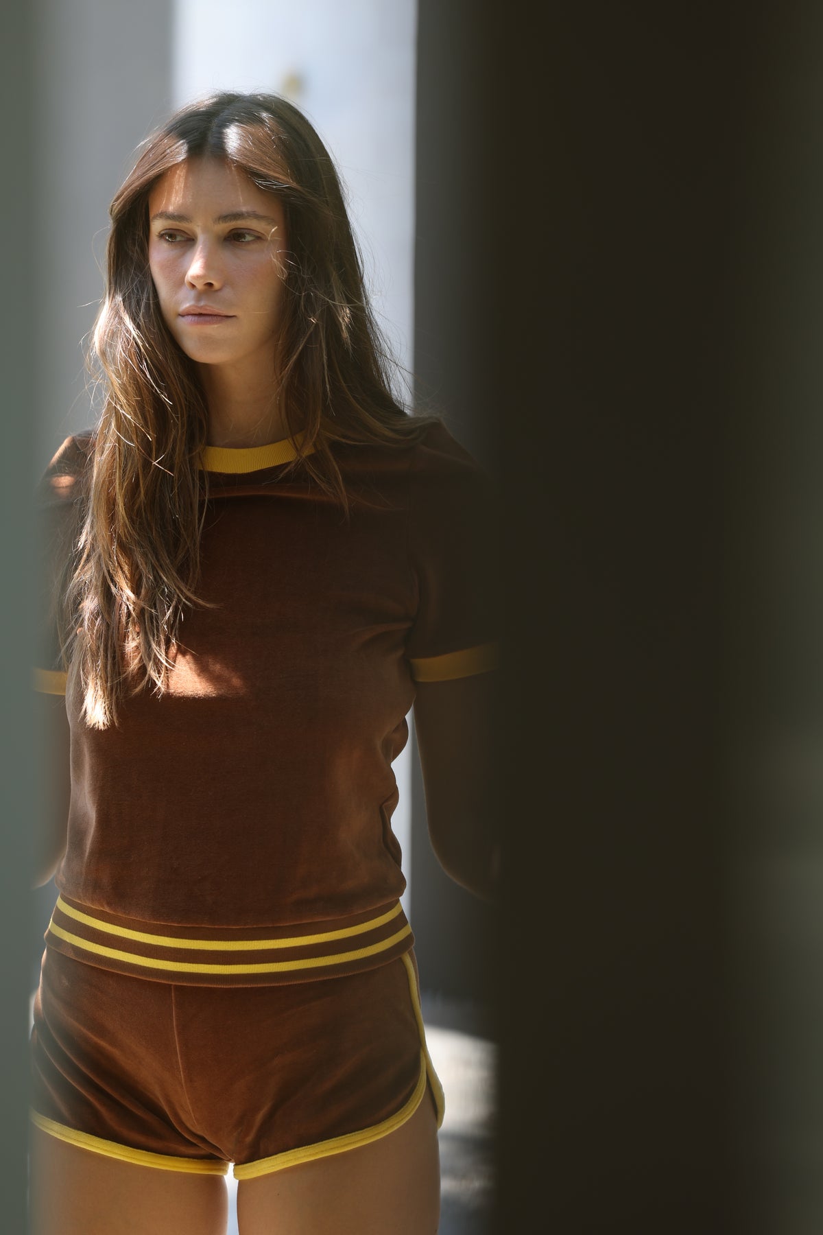 Rollerway velour ringer in brown