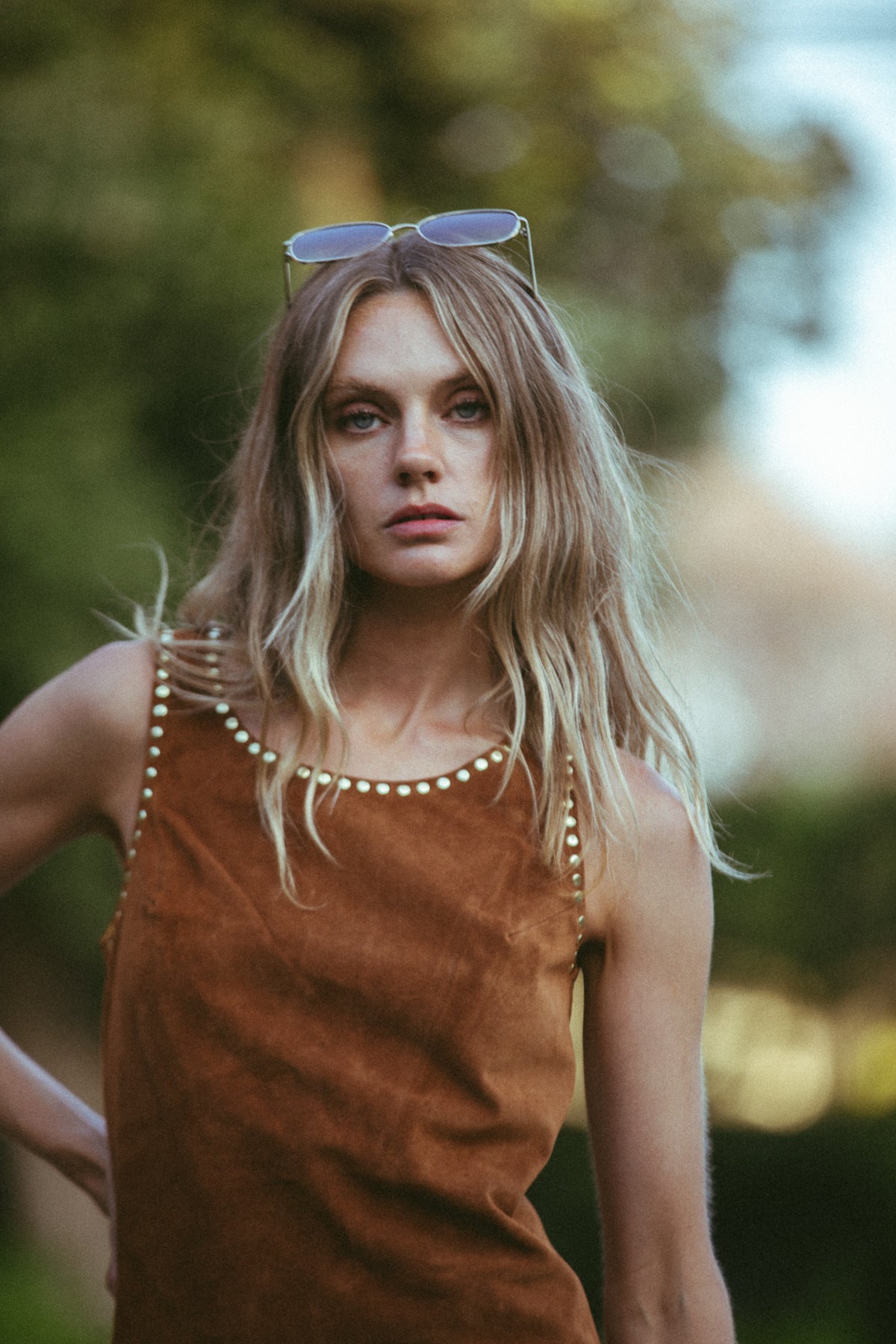 joplin suede dress in peanut