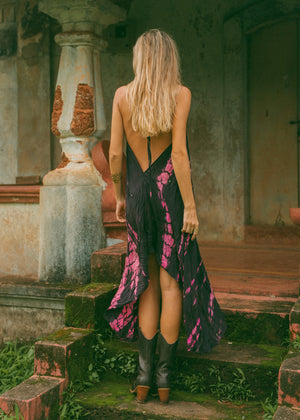 
                  
                    Sun Child Classic Silk Dress - Vinyl
                  
                