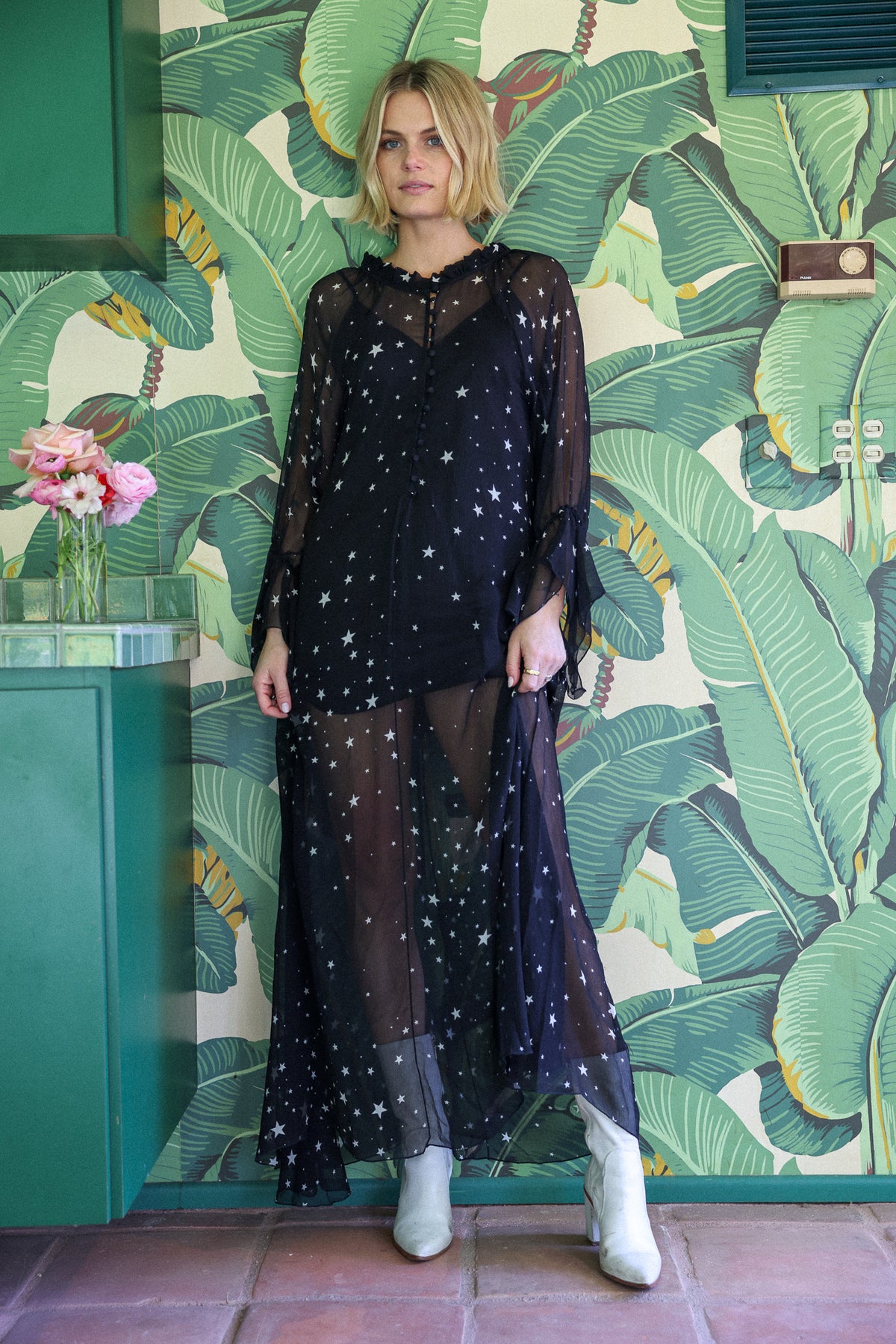 Walk of Fame dress in black