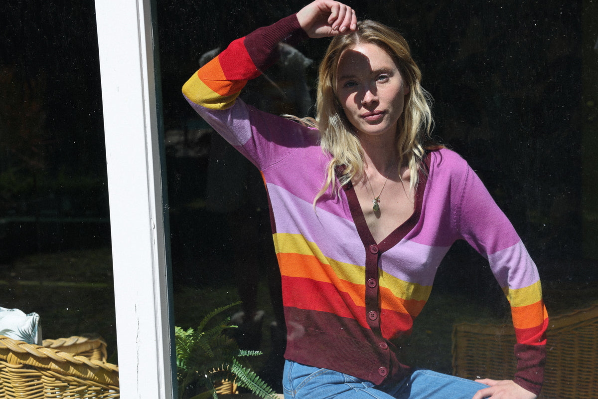 california dreamin cardigan in sunset