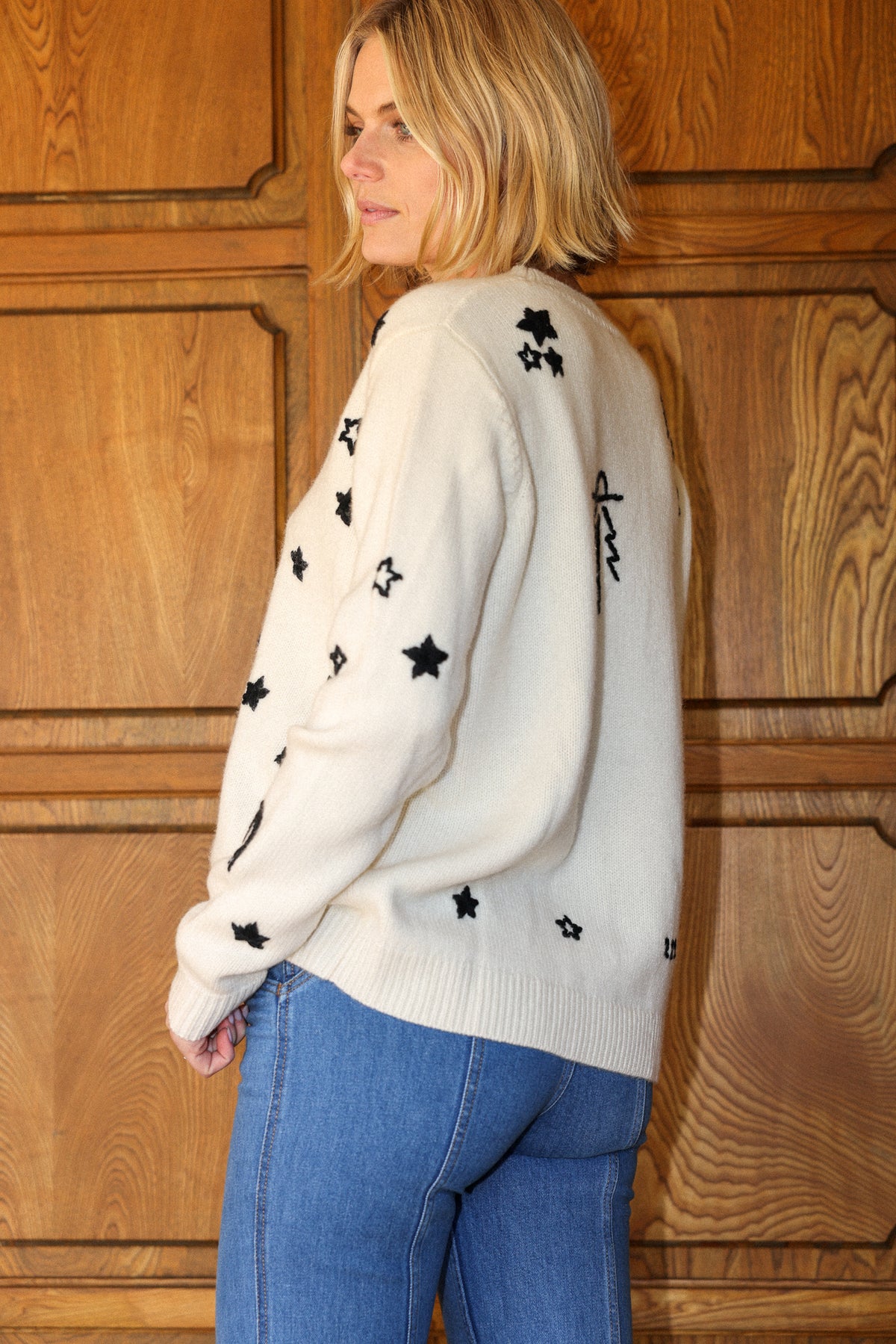 Cosmic Cashmere sweater in snow No1