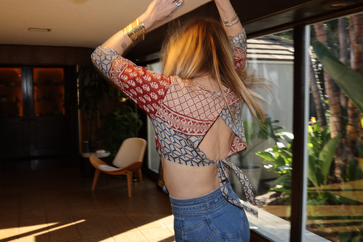 Stone Free top in red