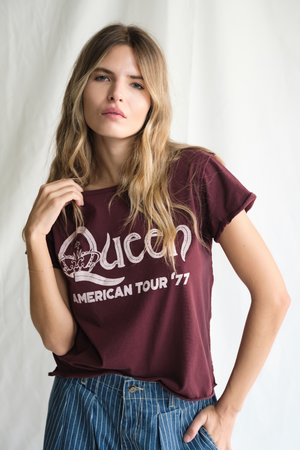 
                  
                    Queen American Tour 77 Top
                  
                