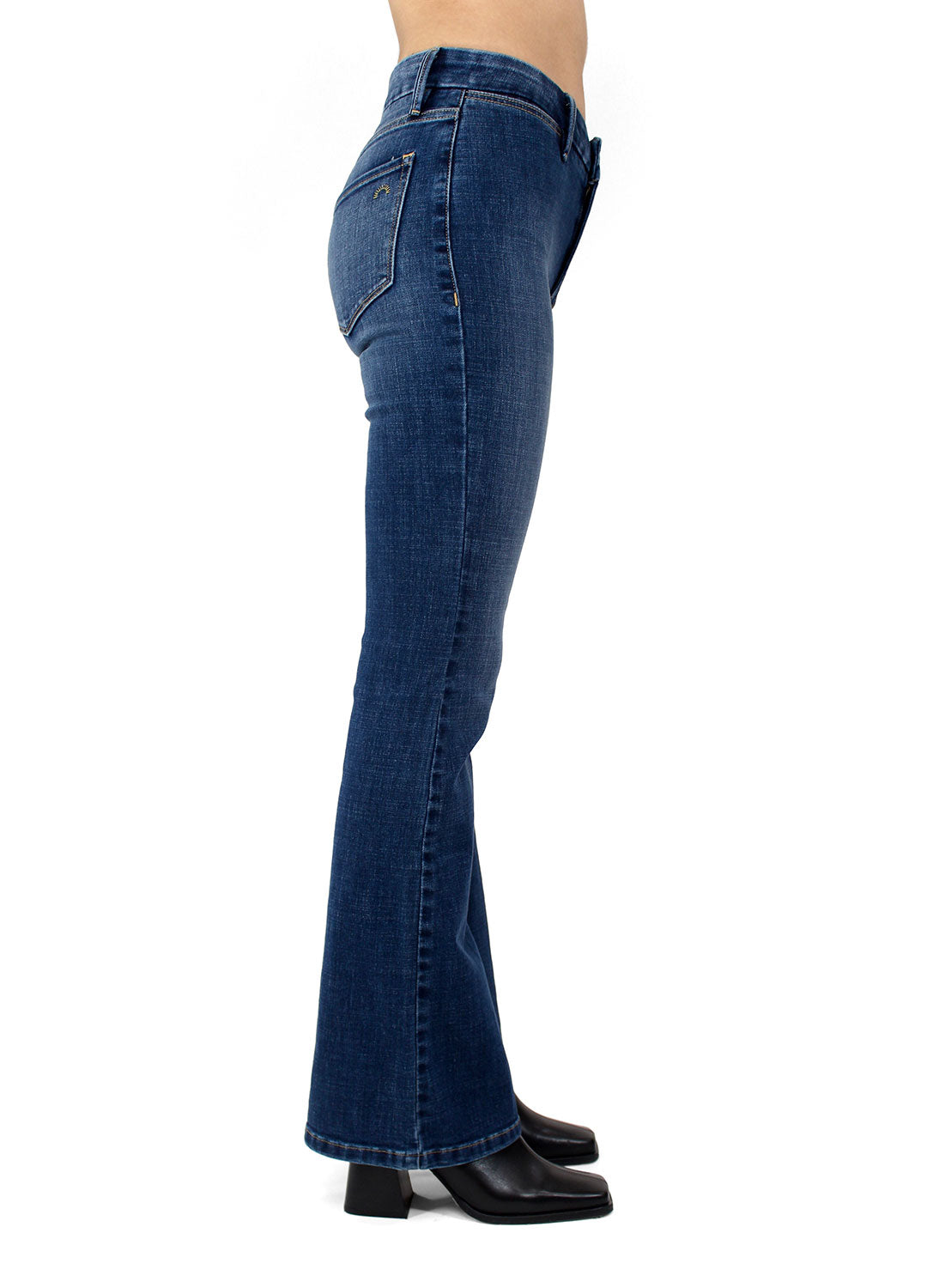 Delilah Bootcut - Abbie