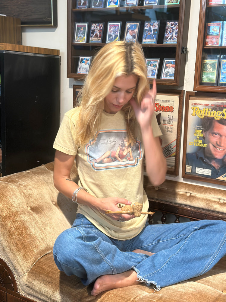 
                  
                    Vintage Tee №112
                  
                
