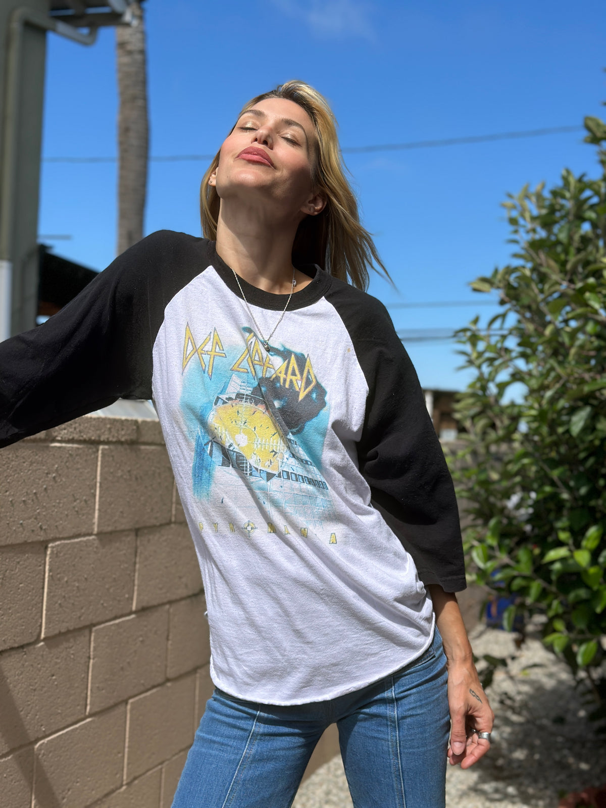 Vintage Tee №107
