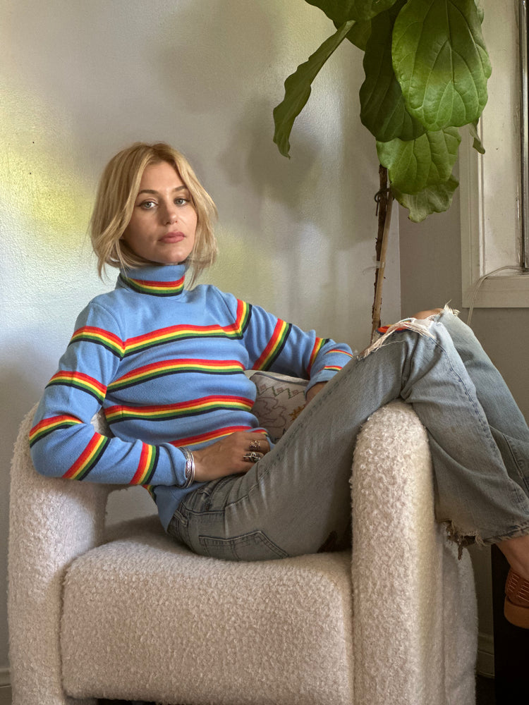 
                  
                    Vintage Sweater №126
                  
                