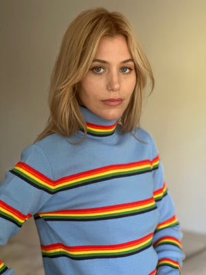 
                  
                    Vintage Sweater №126
                  
                