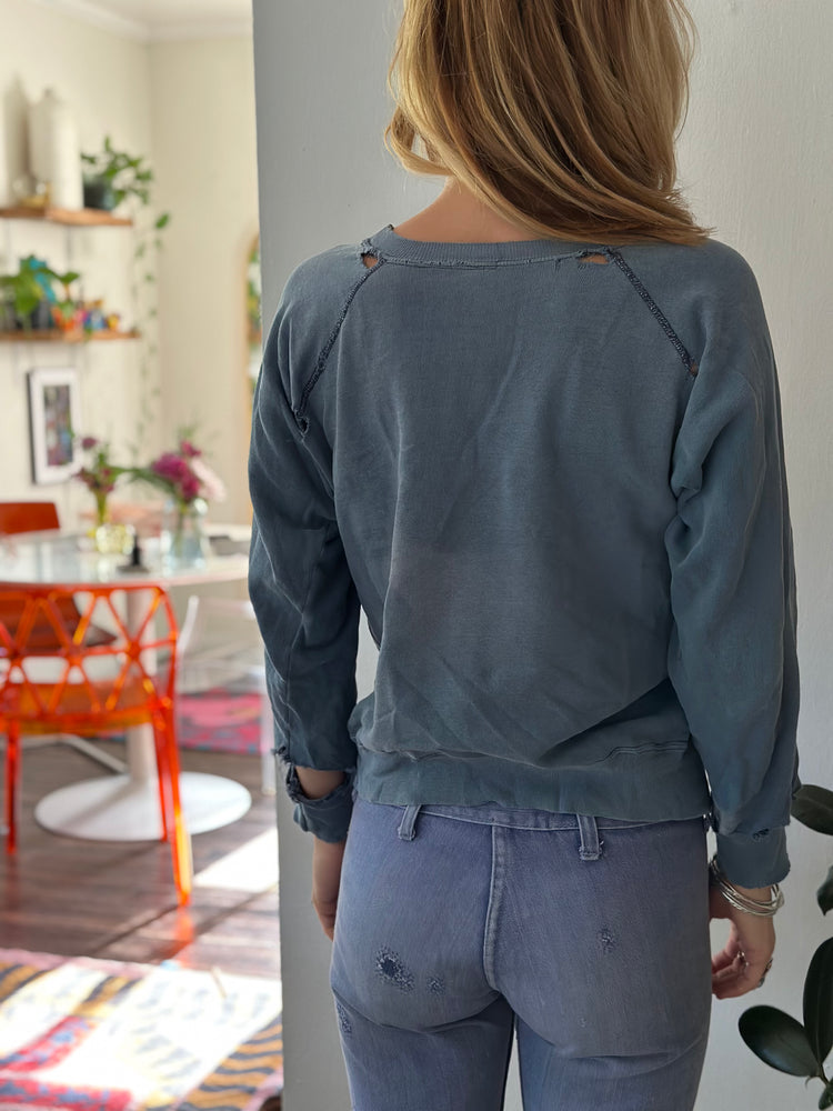 
                  
                    Vintage Sweatshirt №16
                  
                