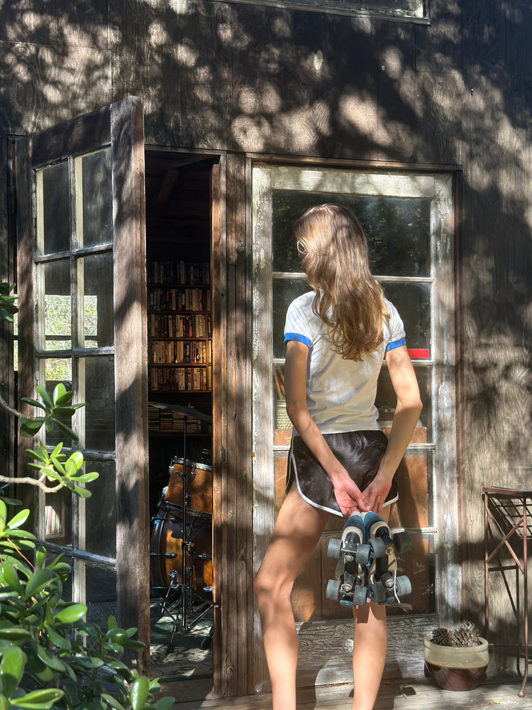 
                  
                    music is my only friend tee ivory / navy
                  
                