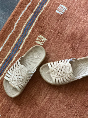 
                  
                    Cove Slide | Vegan Leather | Rubber | Tan
                  
                