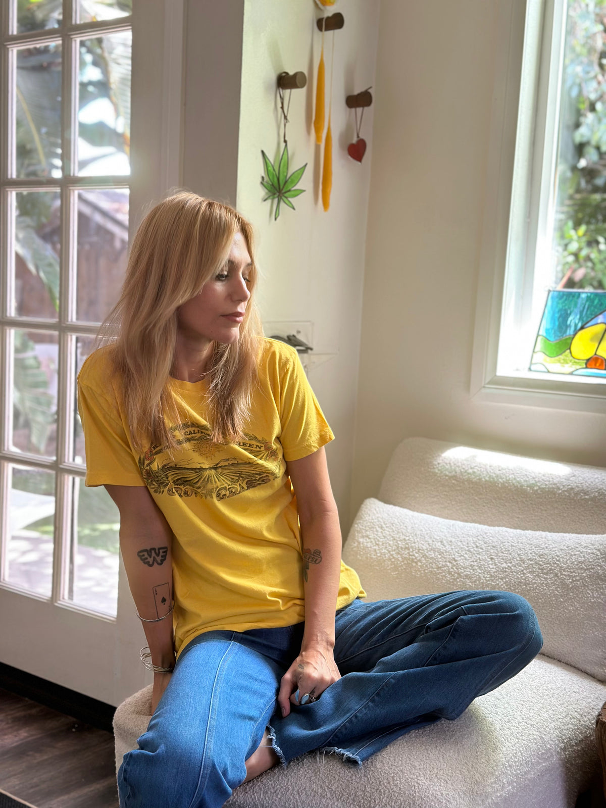 Cali Grass tee in sunshine I