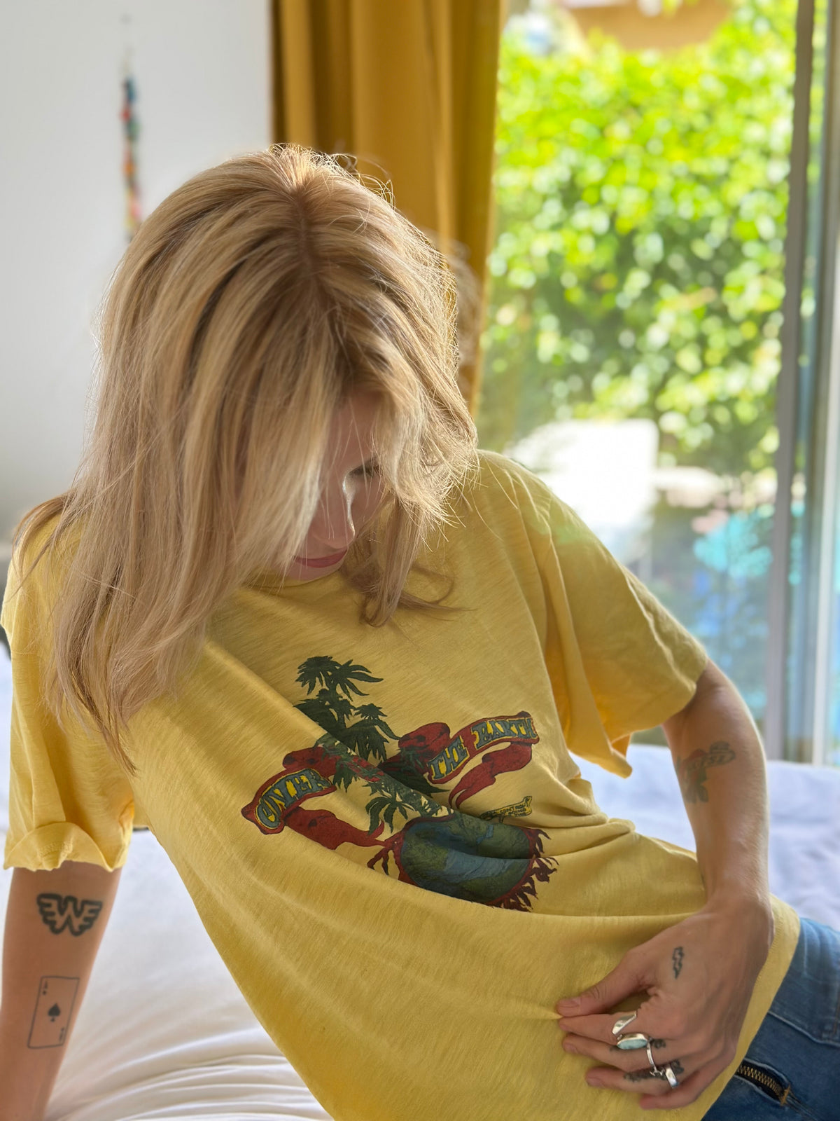 Cover the Earth tee