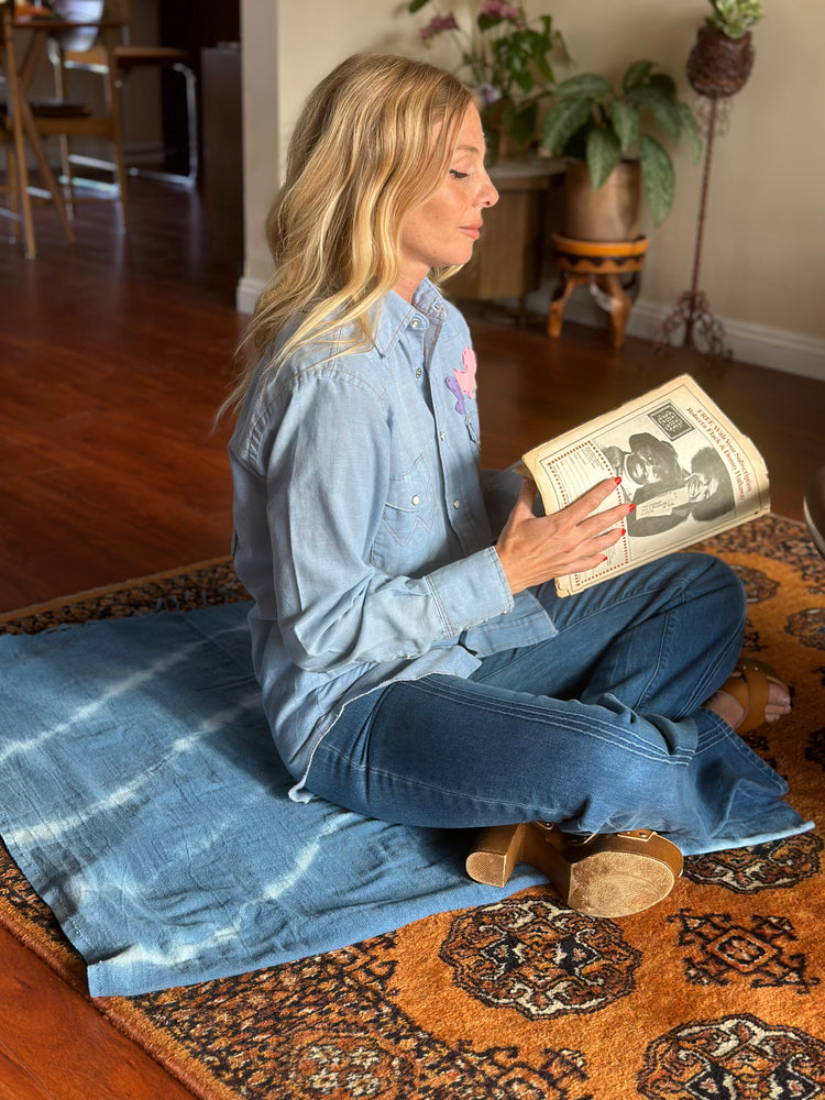 
                  
                    Shibori Sky towel
                  
                