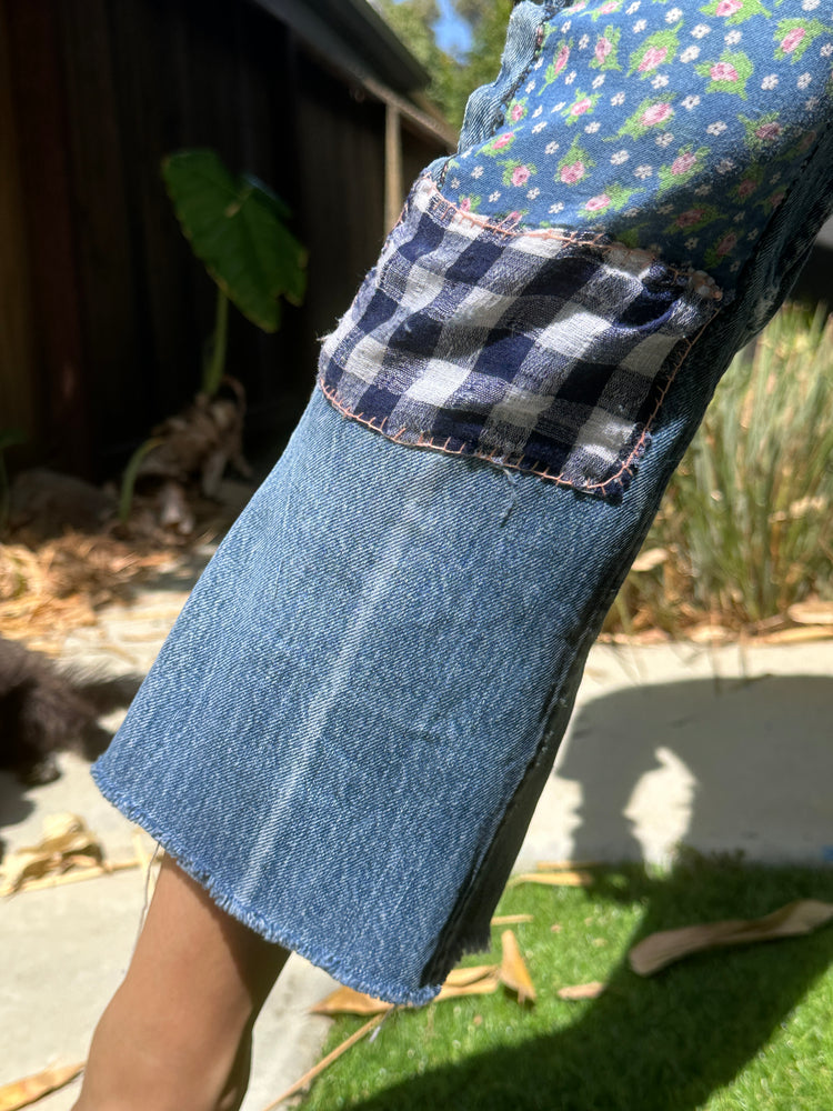 
                  
                    Vintage Denim №17
                  
                
