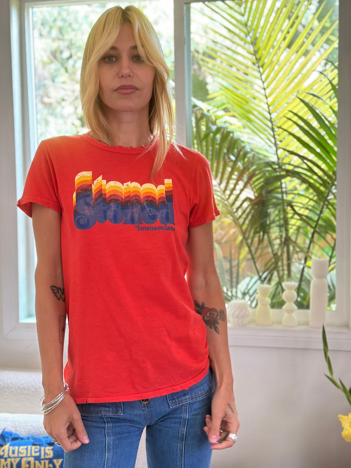 Stoned tee in ketchup