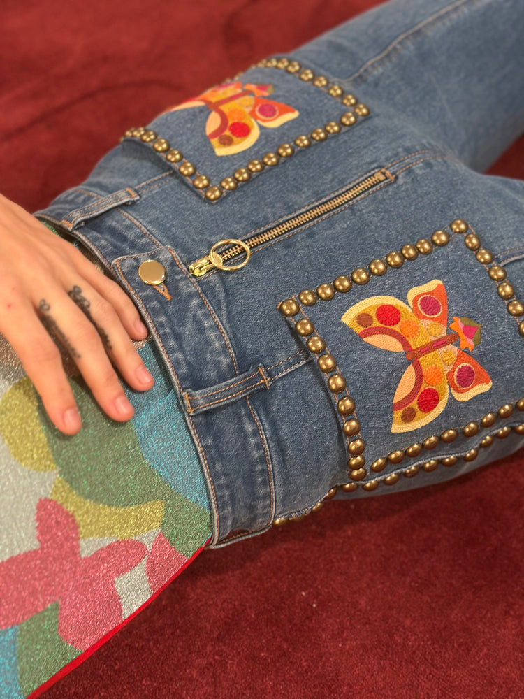 
                  
                    butterflies are free bells Filmore
                  
                