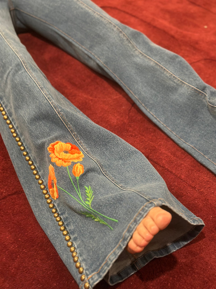 
                  
                    butterflies are free bells Filmore
                  
                