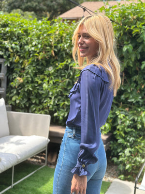 
                  
                    Françoise blouse in navy
                  
                
