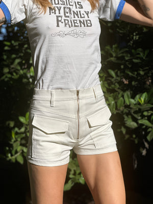 
                  
                    Bardot short
                  
                