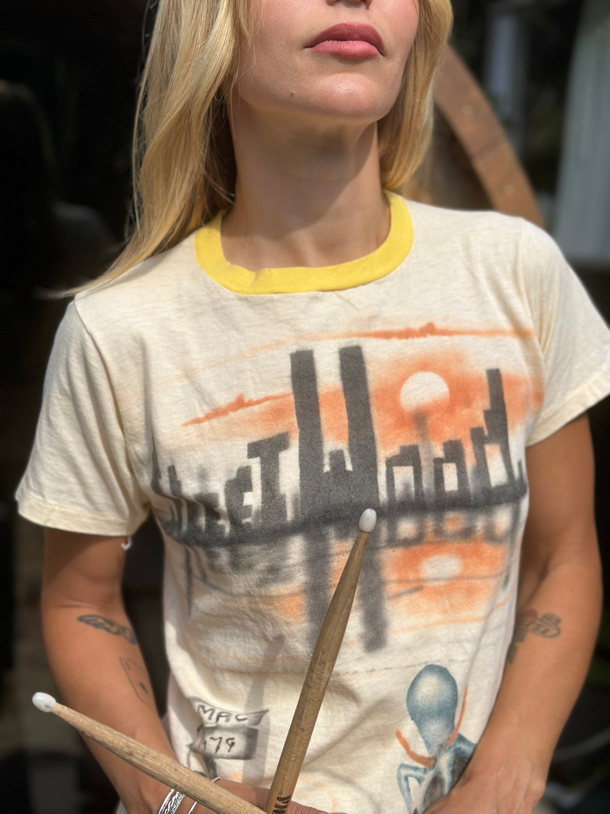 Vintage Tee №80