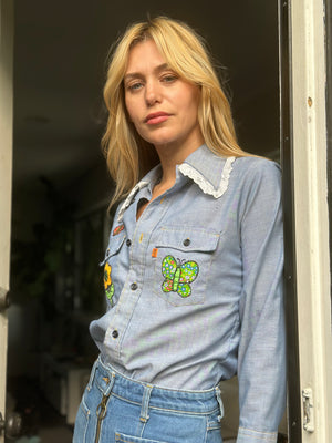
                  
                    Vintage Shirt №5
                  
                