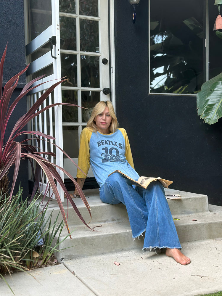 
                  
                    Vintage Tee №92
                  
                