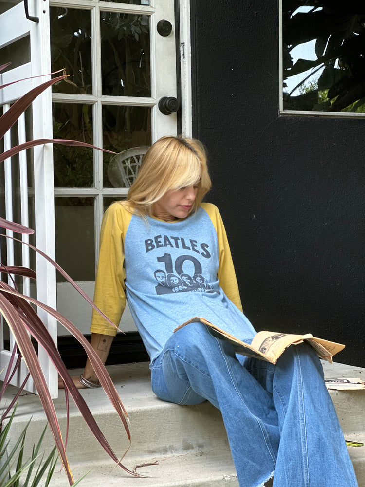 
                  
                    Vintage Tee №92
                  
                