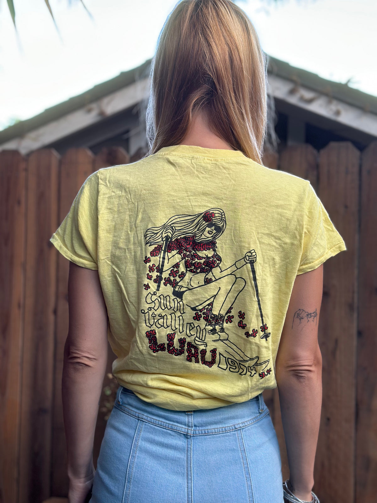 Vintage Tee №100