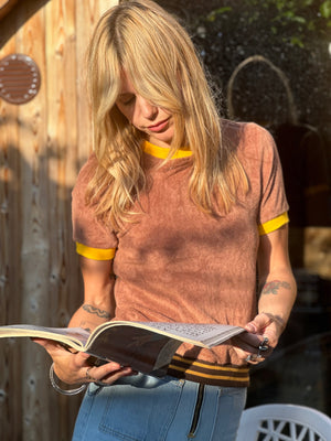 
                  
                    Goldie tee
                  
                