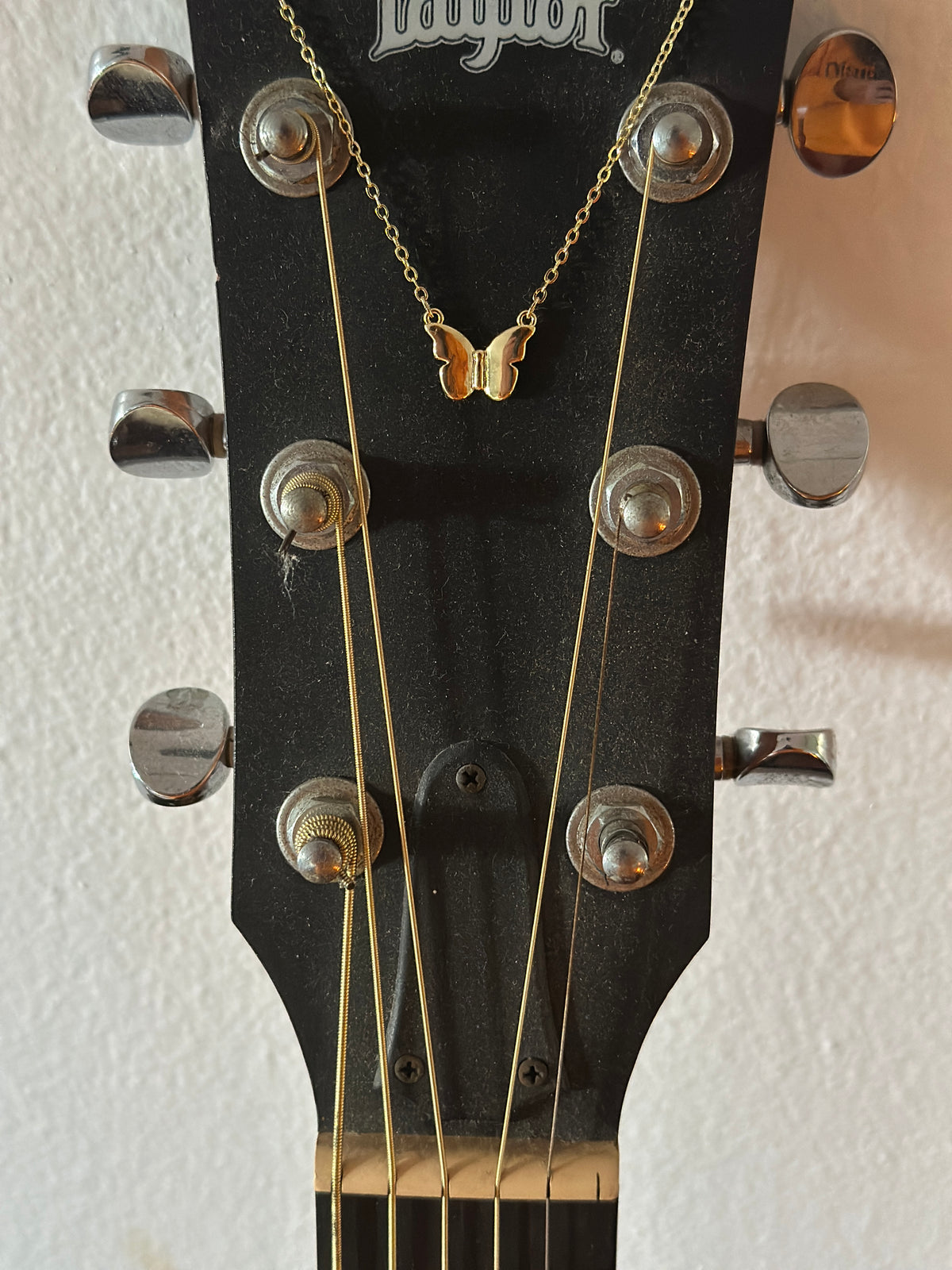butterflies are free necklace
