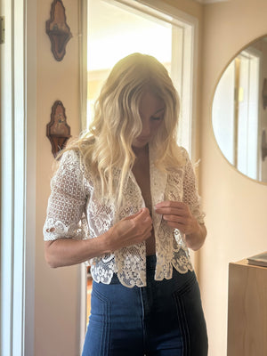 
                  
                    MCM Lace top II
                  
                