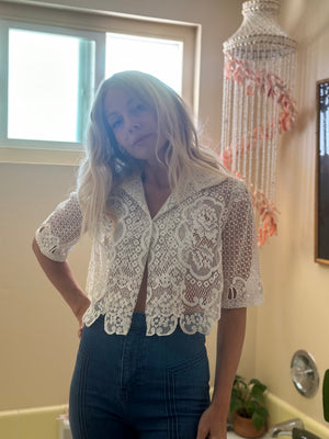 
                  
                    MCM Lace top II
                  
                