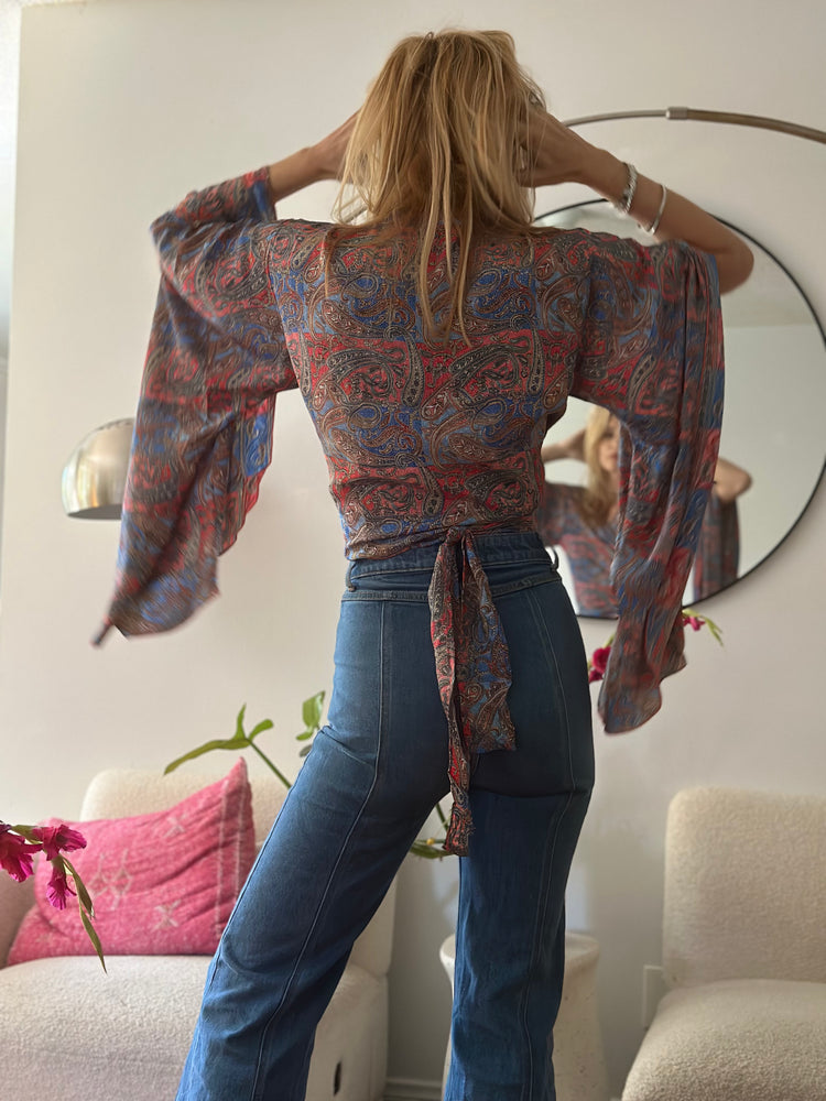 
                  
                    Endless Summer top
                  
                