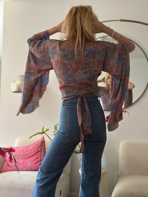 
                  
                    Endless Summer top
                  
                