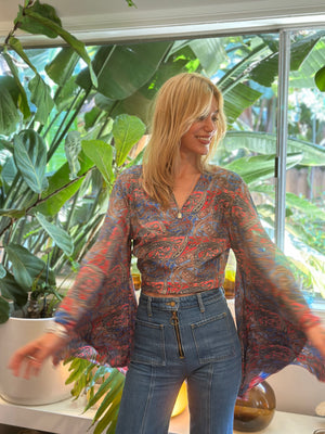 
                  
                    Endless Summer top
                  
                