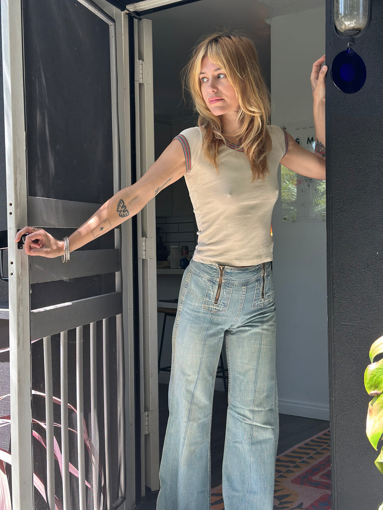 
                  
                    Vintage Denim №7
                  
                