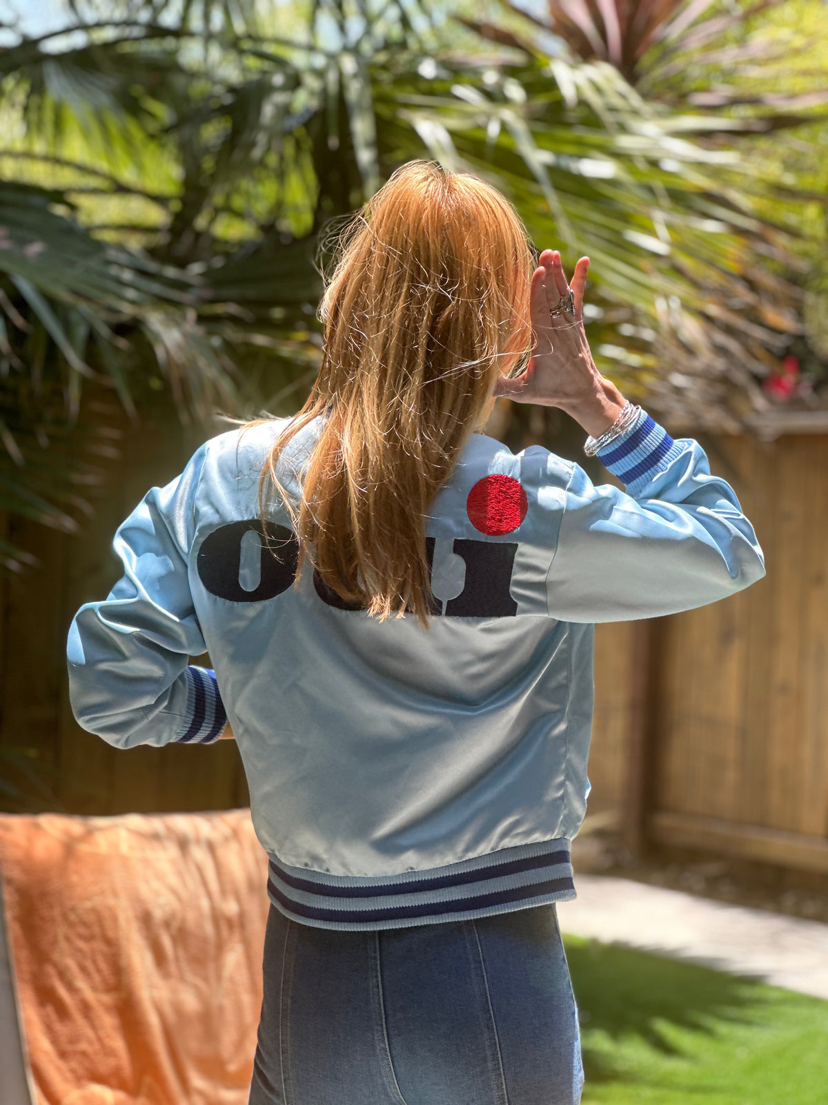 Oui bomber