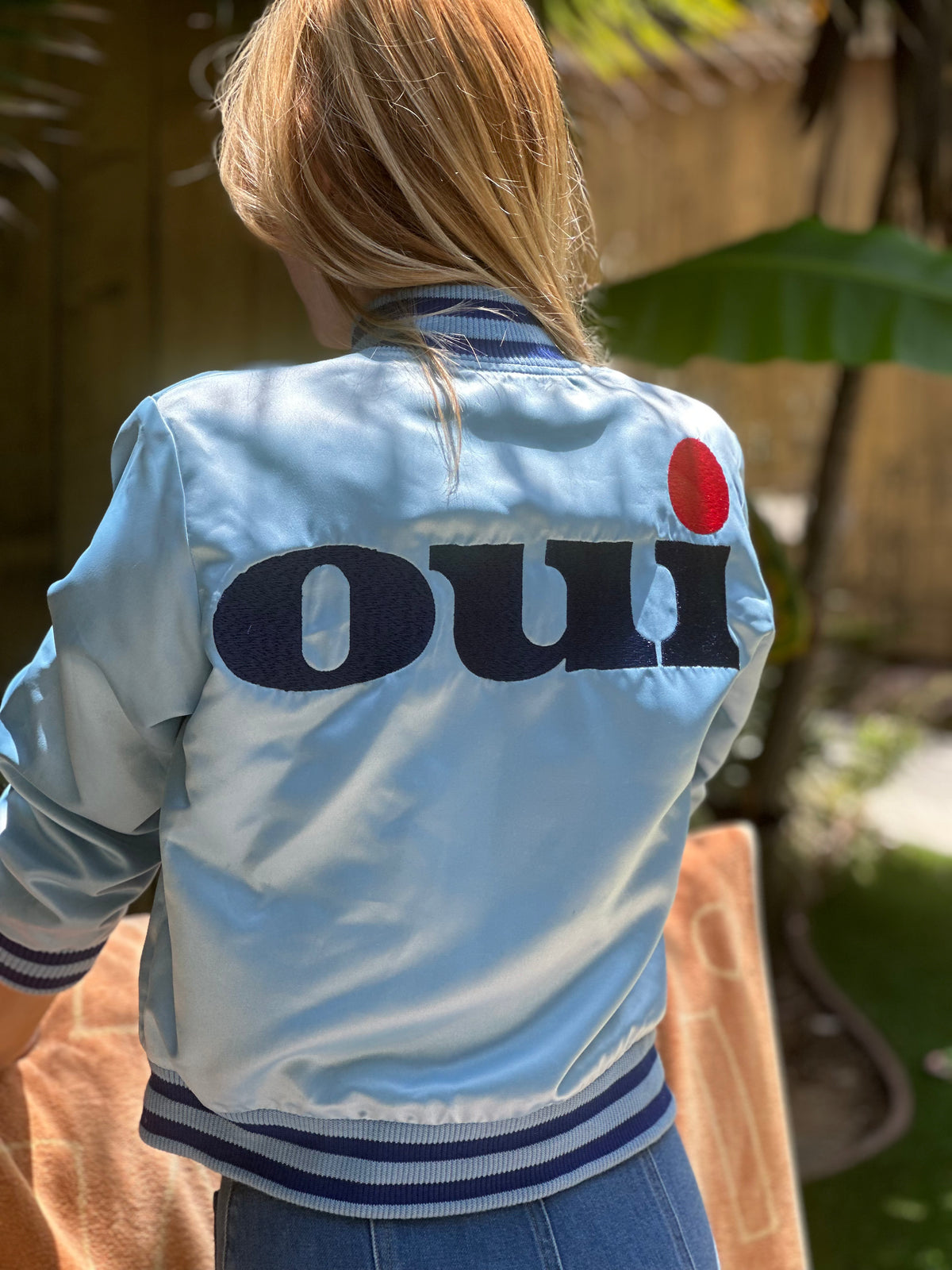 Oui bomber