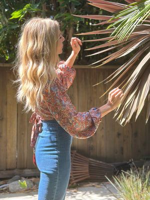
                  
                    Sunbeam top
                  
                