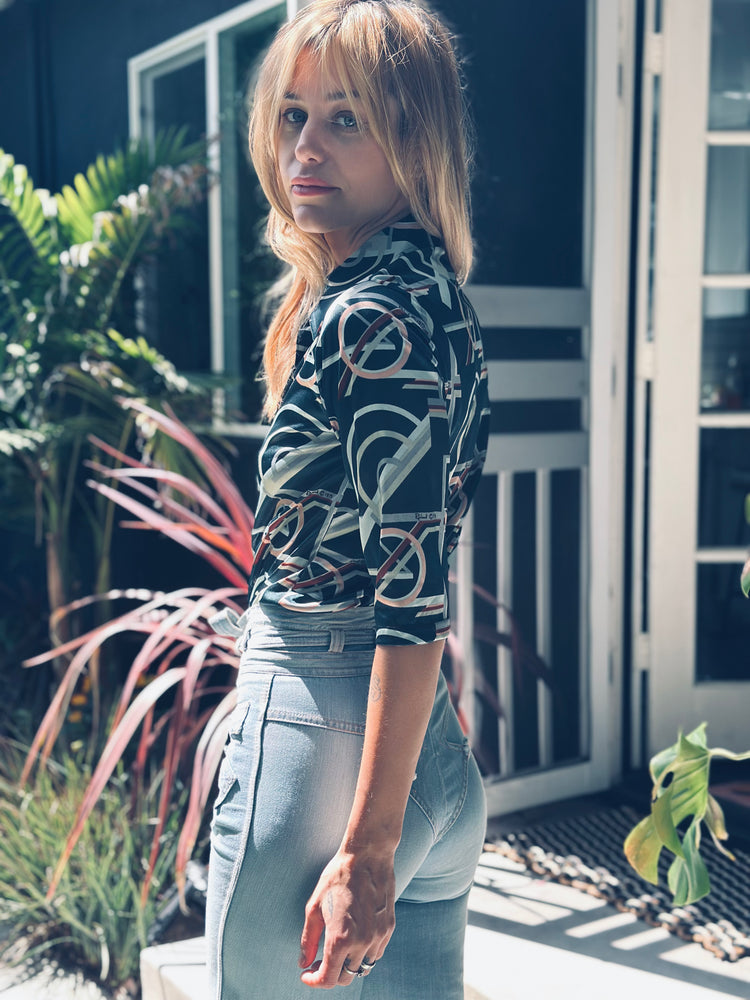 
                  
                    Vintage Blouse №2
                  
                