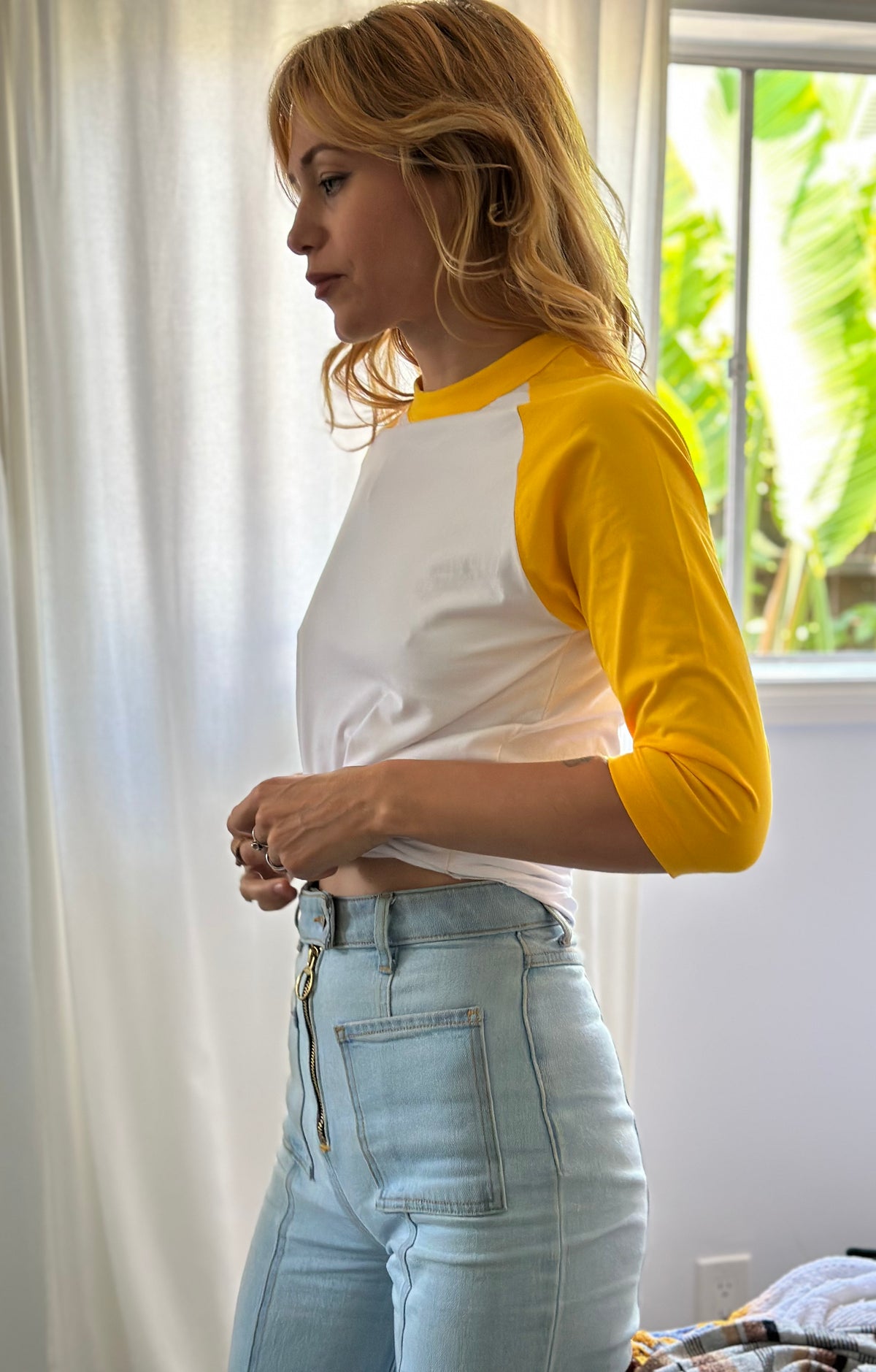 Dazed Classic Raglan in mustard