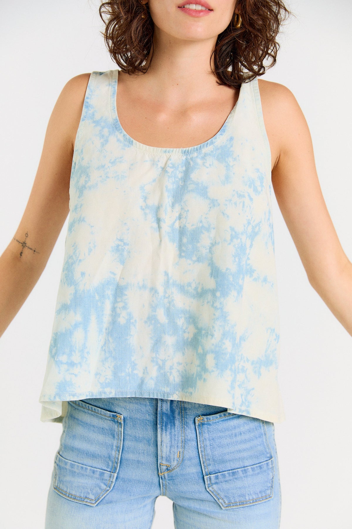 Wabi Sabi Crop Tank - Sky Wash